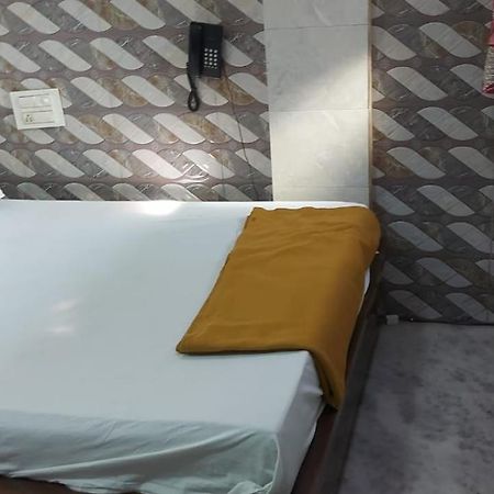 Glitz Hotels Sai Guest House - Nr Inorbit Mall Vashi Navi Mumbai Kültér fotó