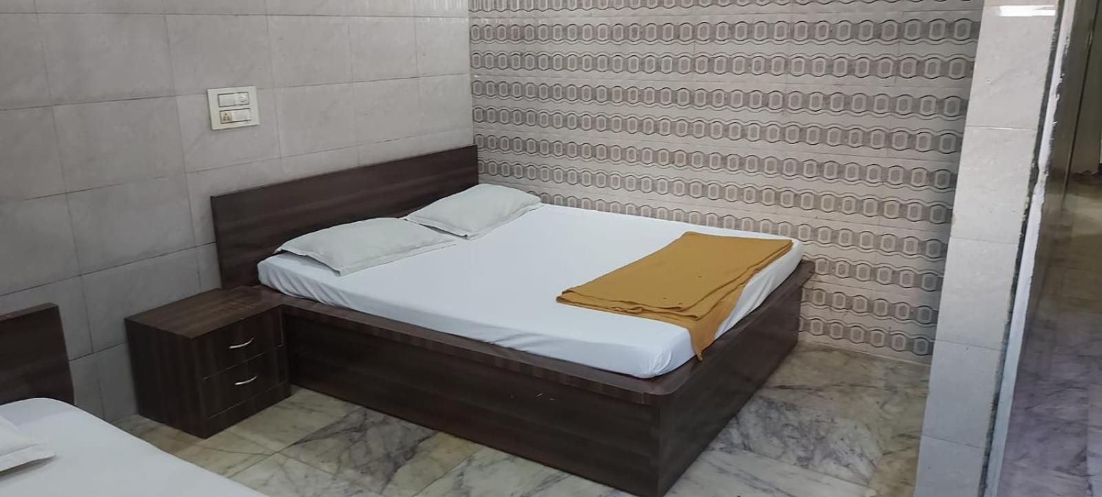 Glitz Hotels Sai Guest House - Nr Inorbit Mall Vashi Navi Mumbai Kültér fotó