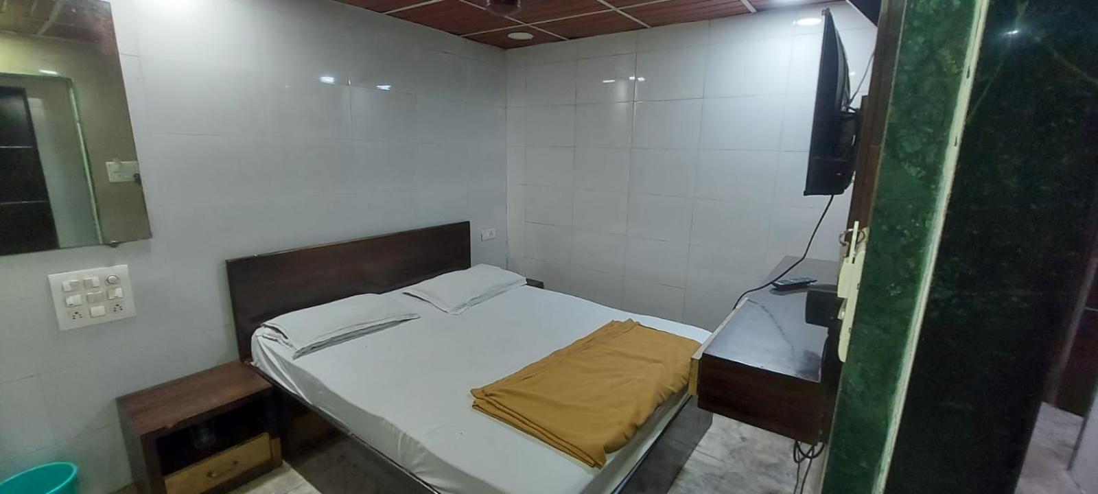 Glitz Hotels Sai Guest House - Nr Inorbit Mall Vashi Navi Mumbai Kültér fotó