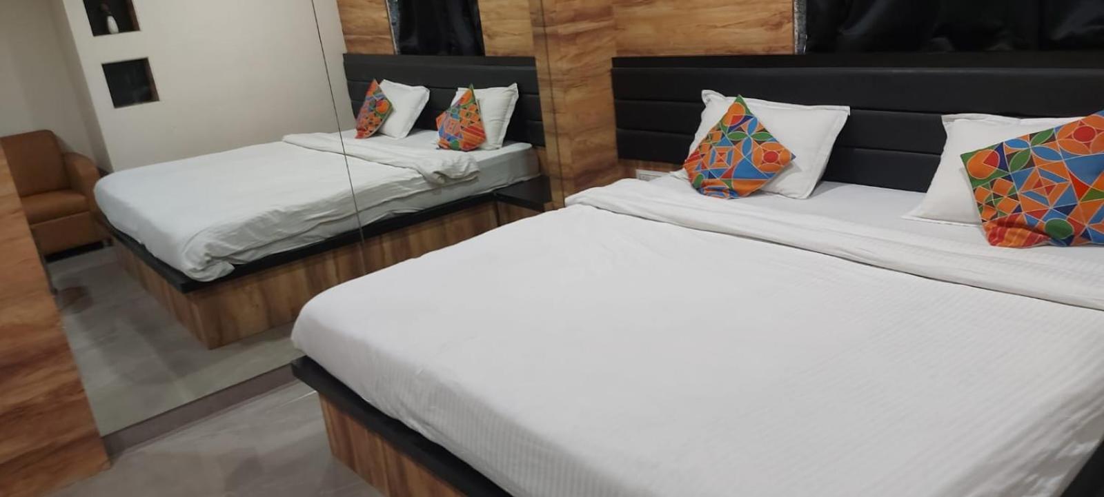Glitz Hotels Sai Guest House - Nr Inorbit Mall Vashi Navi Mumbai Kültér fotó